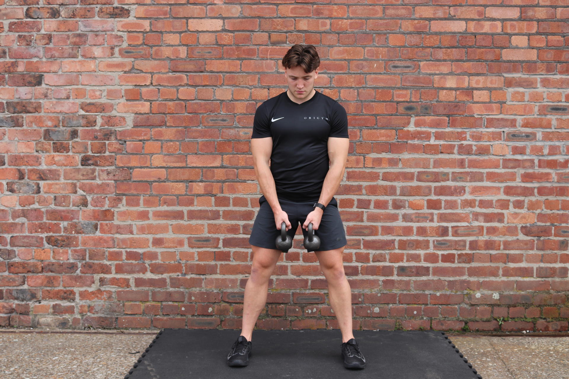 Kettlebell Two Handed Swing starting position image