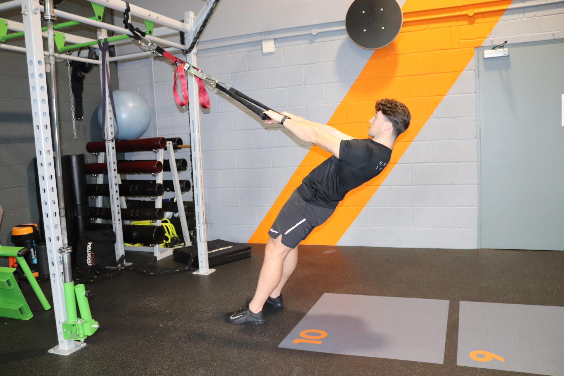 trx functional training exercises image